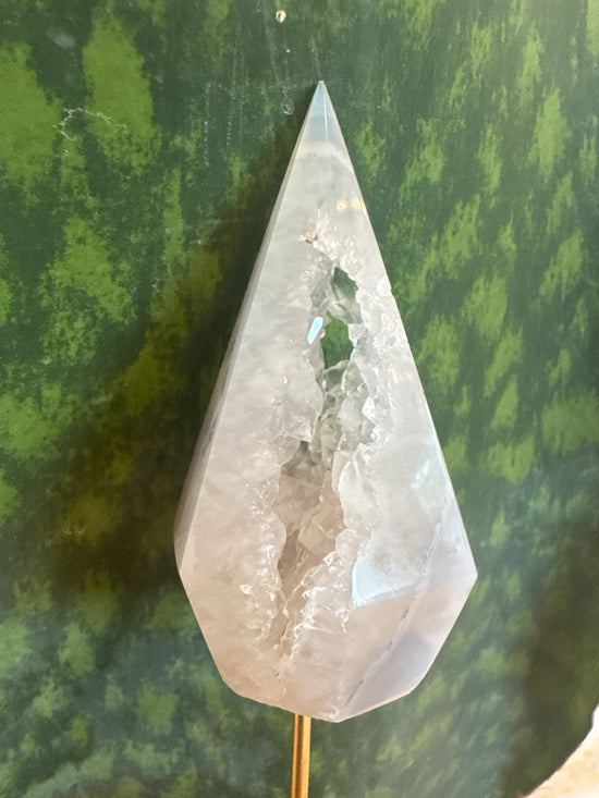 5/11 Nanu Agate Pyramid