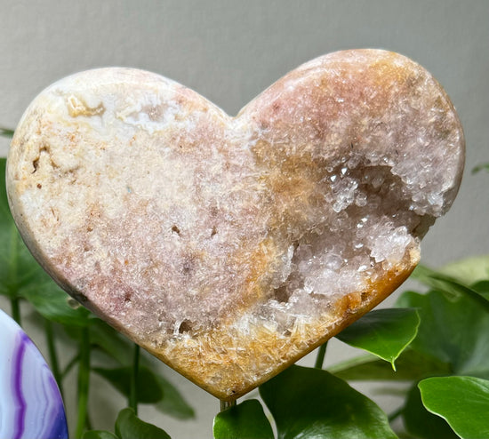 4/4 Large Pink Amethyst Heart