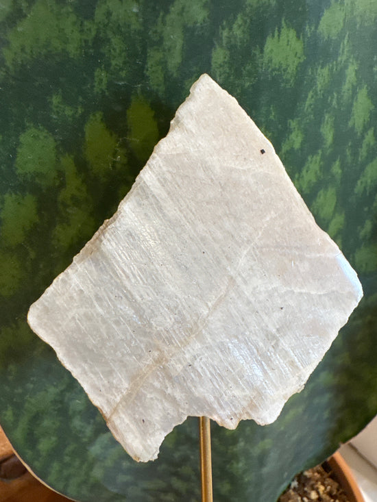 3/16 Moonstone
